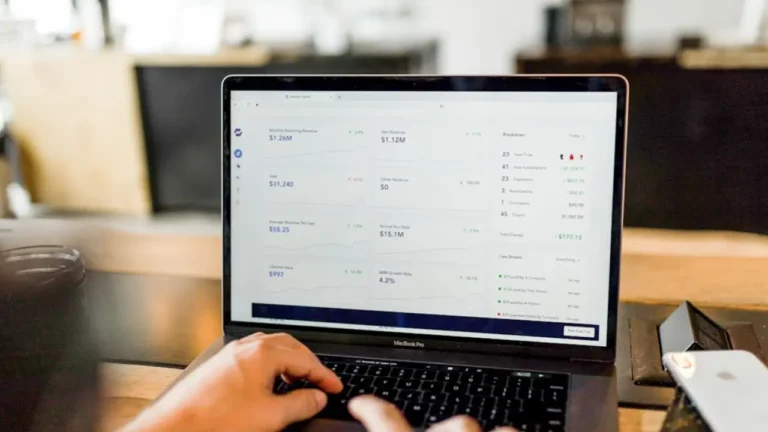 5 Powerful Reasons CRM Systems Boost Business Growth